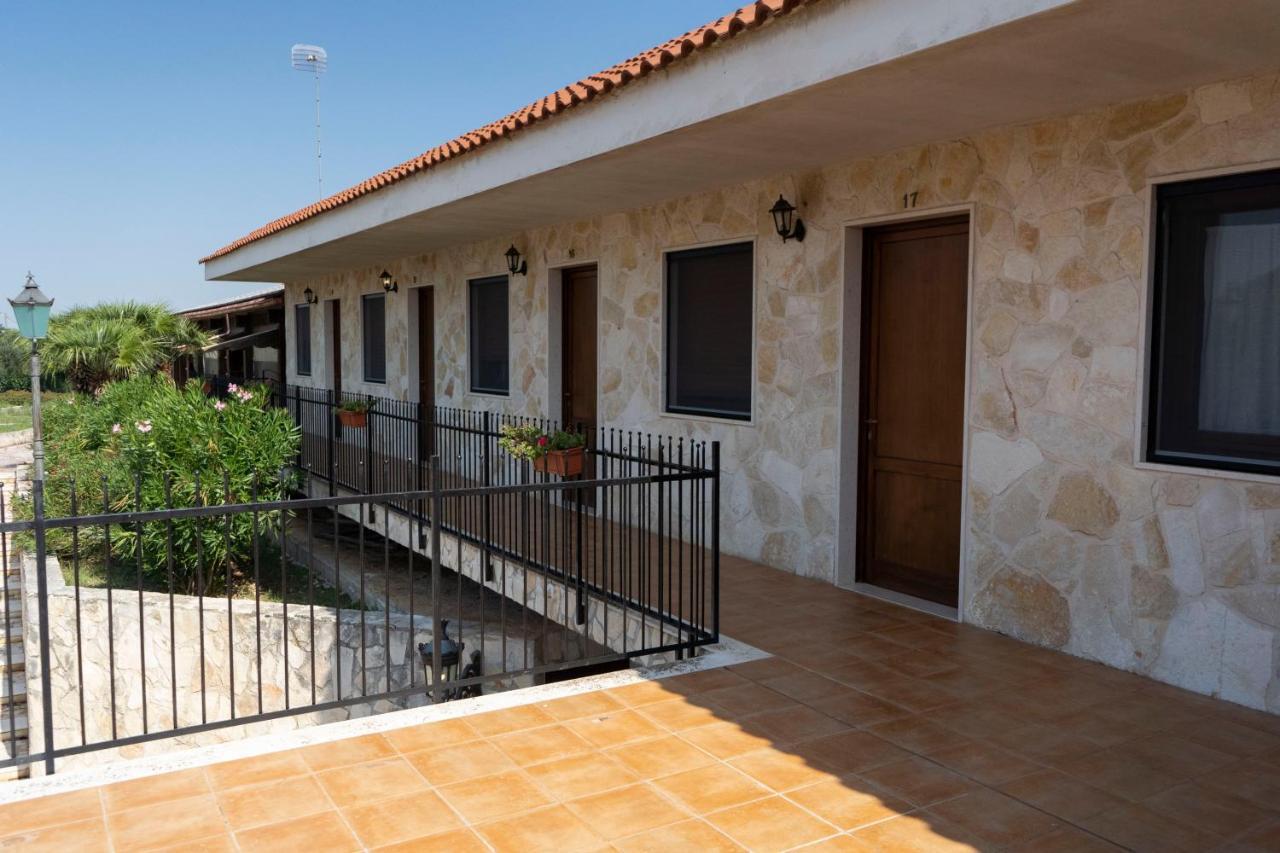 Corallo Country House Noci Exterior foto
